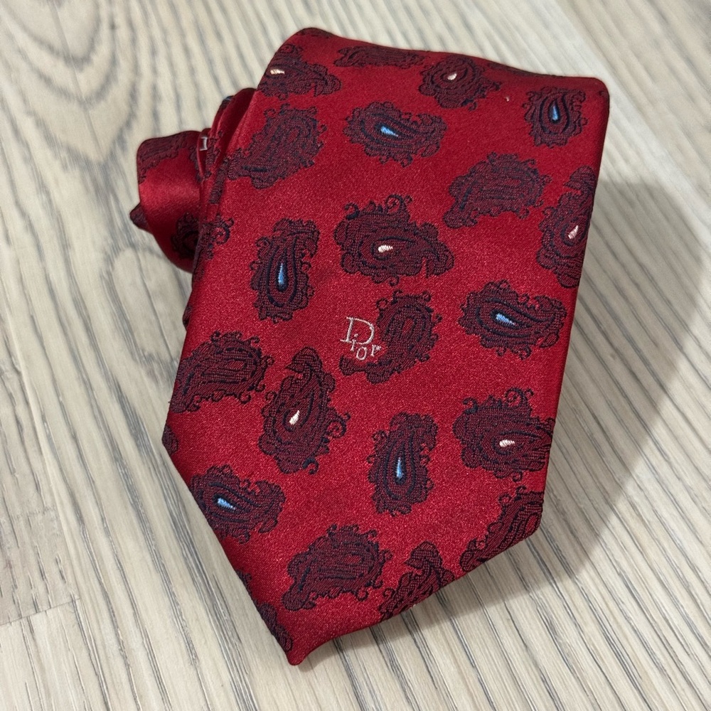 NEW Christian Dior Vintage Red Abstract Print Men's Neck Tie